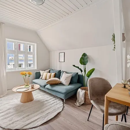 Charming In The Centre Of *