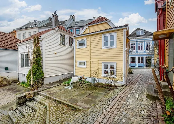 Charming In The Centre Of *